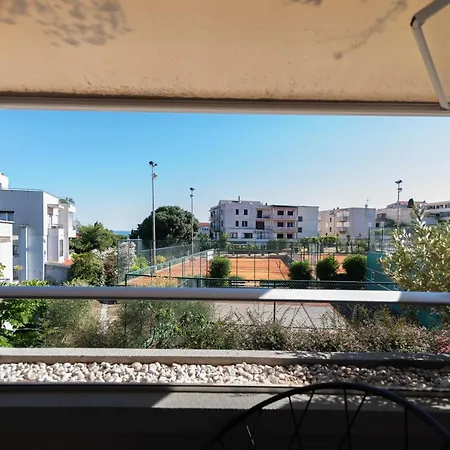 Classy W Terrace@teniscourt *